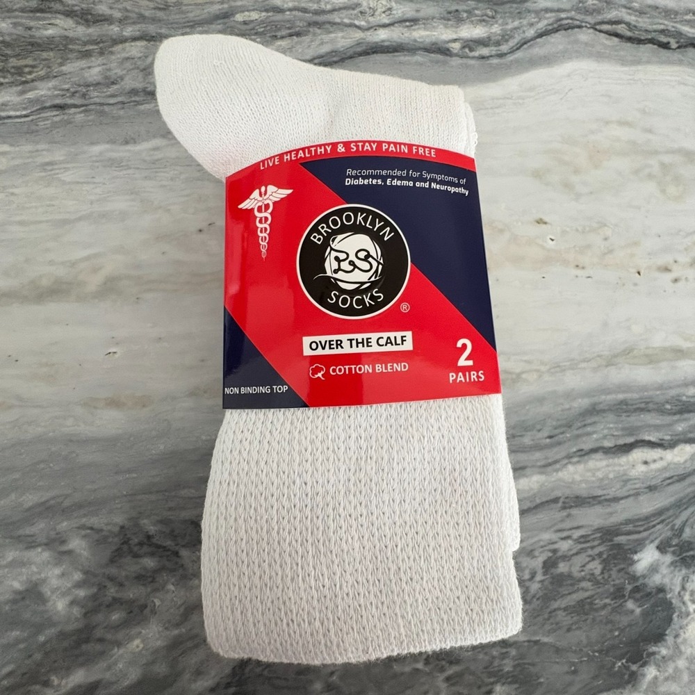 NWT Brookly Unisex White Diabetic Over The Calf Knee Hi Socks Sz 10-13 Pack Of 2